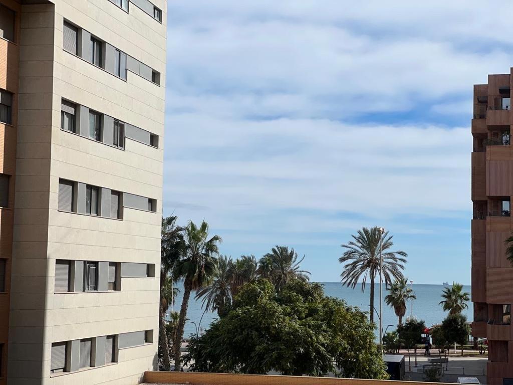 Love Rent4 Malaga Pacifico Exteriör bild